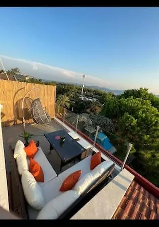 Pool Rooftop Kadikoy Bagdat St. Seaside Metro 5mins Metro * Estambul