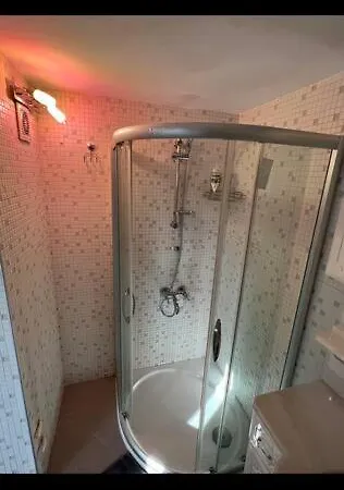شقة Pool Rooftop Kadikoy Bagdat St. Seaside Metro 5mins Metro *